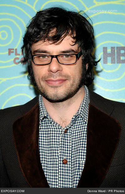 You look like an ogre that works in the library #4 - Page 16 Jemaine-clement-hbos-flight-conchords-season-DgHdwy.jpg