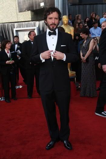 BRET'S AN OSCAR WINNER!!! - Page 5 4316-5qg6sb-350w.jpg