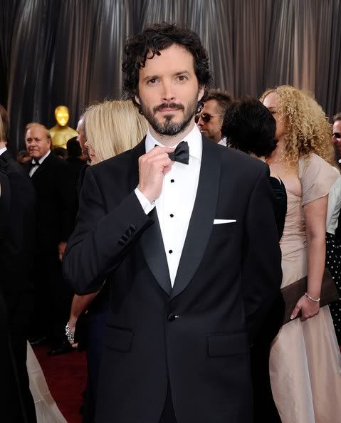 BRET'S AN OSCAR WINNER!!! - Page 5 BretMcKenzie84thAnnualAcademyAwardsArrivalsoNfwfa3dg9Kl.jpg