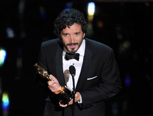 BRET'S AN OSCAR WINNER!!! - Page 5 BretMcKenzie84thAnnualAcademyAwardsShowdc2LABBr6Gol.jpg