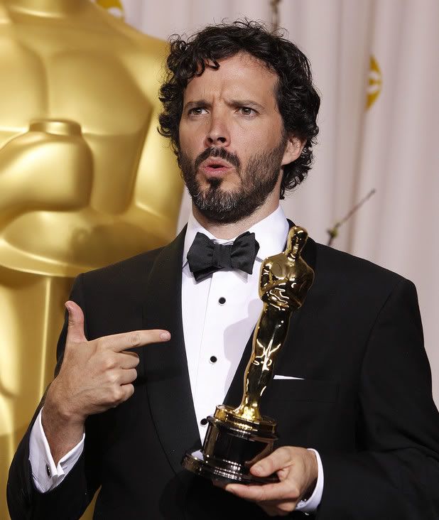 BRET'S AN OSCAR WINNER!!! - Page 5 Pa-12894960.jpg