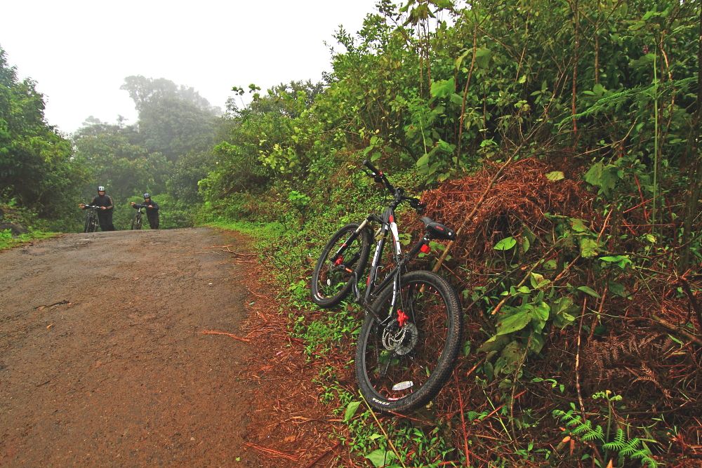 Cycling to Mandalpatti Peak Cycling to Mandalpatti Peak