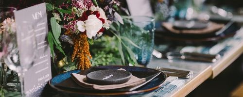 Dark Floral Wedding Table, inspiration choot, cafe flora, wedding